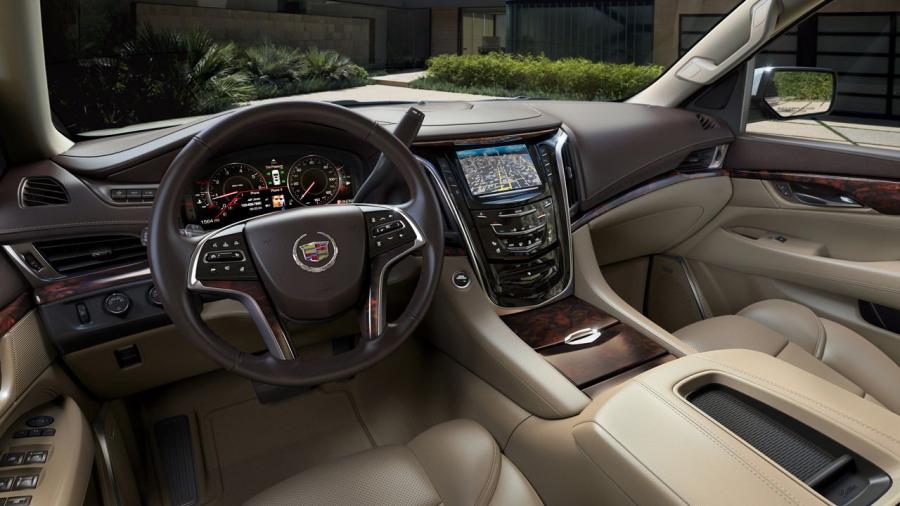  Cadillac Escalade 2015 года  (фото 29 из 91)